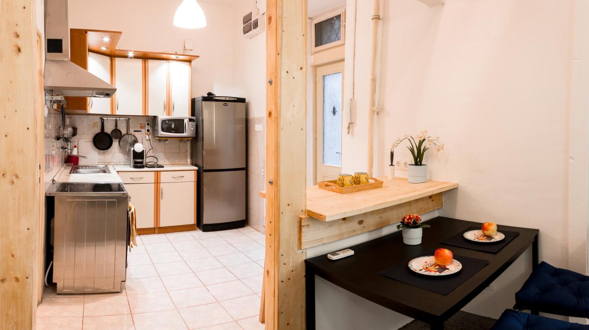 Minion & Snoopy Apartman Budapest Exteriör bild
