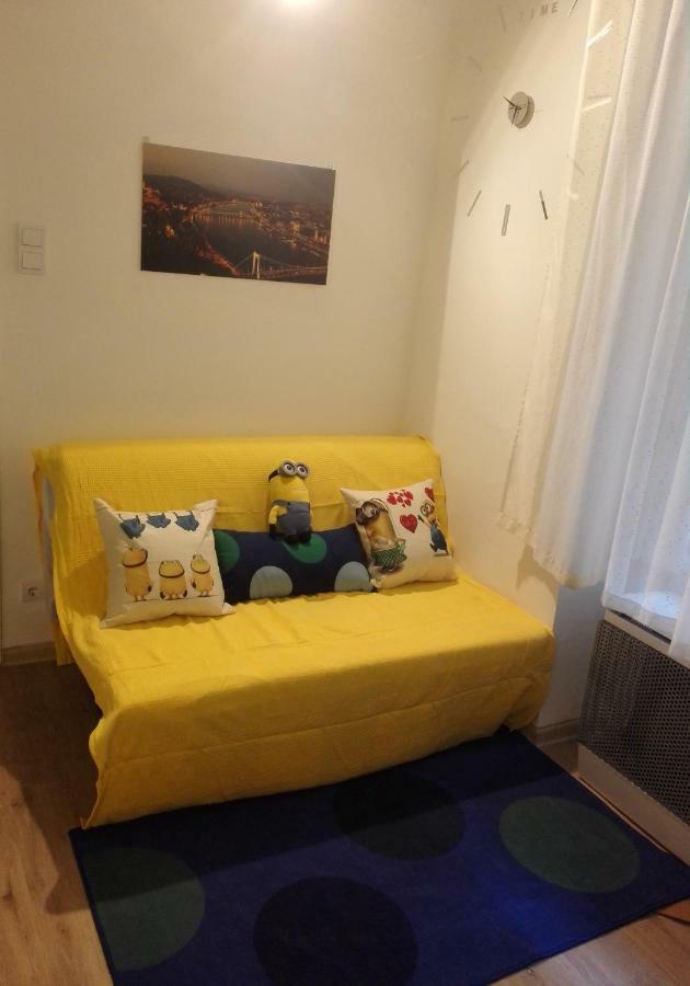 Minion & Snoopy Apartman Budapest Exteriör bild