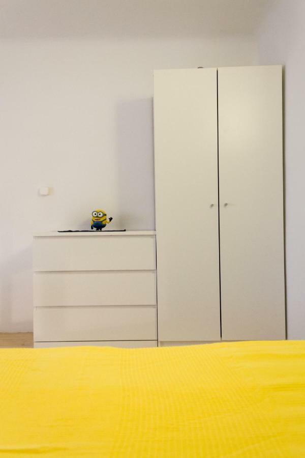 Minion & Snoopy Apartman Budapest Exteriör bild