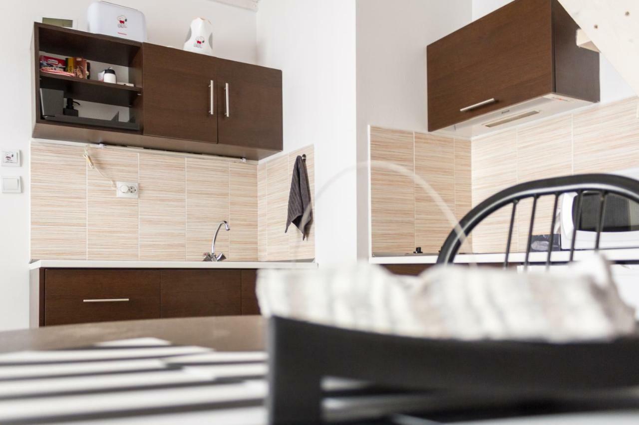 Minion & Snoopy Apartman Budapest Exteriör bild